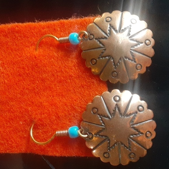 Jewelry - Artisan Style, Gold Tone Earrings.